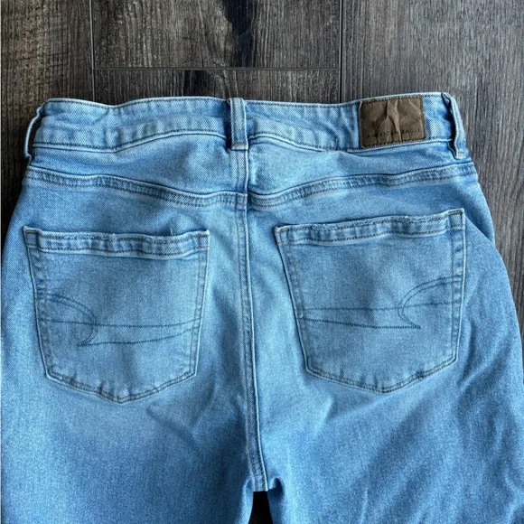 American Eagle Mom Jeans Strigid Women's Size 4 - Picture 9 of 11